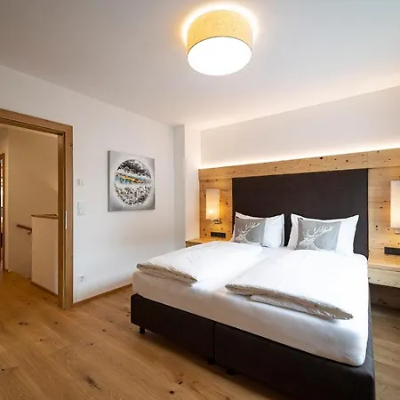 Apartment Lakeside Luxury Zell am See